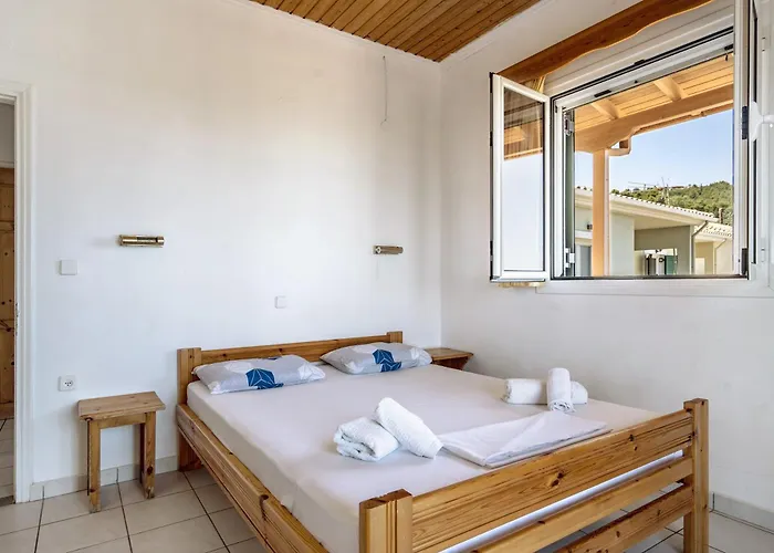 Apartment Lefkothea 4 Frinion