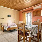 Lefkothea 4 Apartman