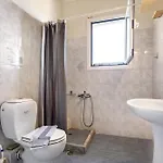 Lefkothea 4 * Fríni