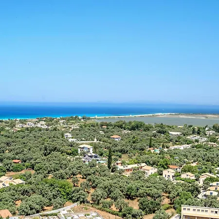 Lefkothea 4 * Frinion