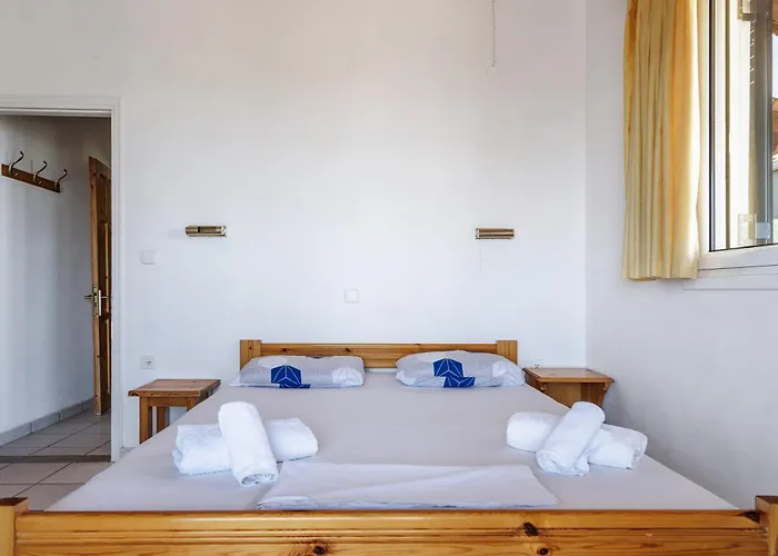 Lefkothea 4 Frínion