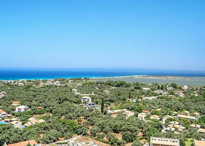 Lefkothea 4 * Frínion